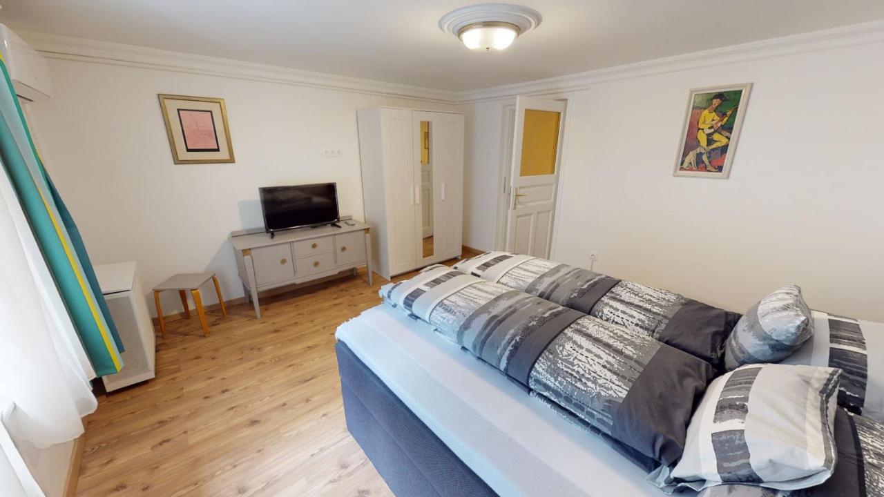 Family Apartman Miskolc Esterno foto