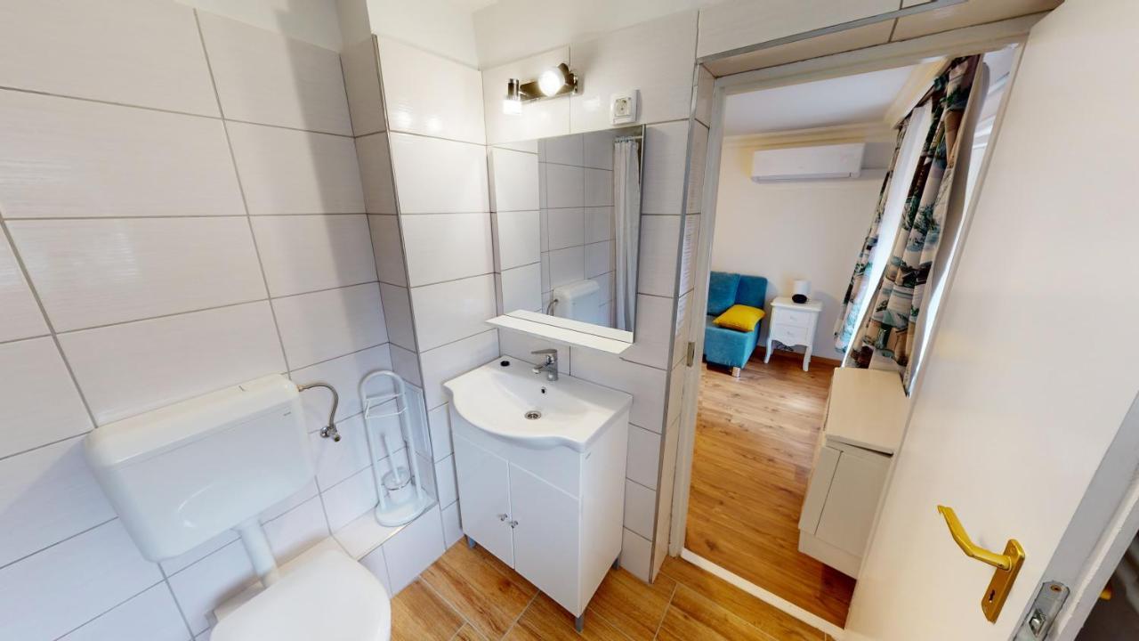 Family Apartman Miskolc Esterno foto