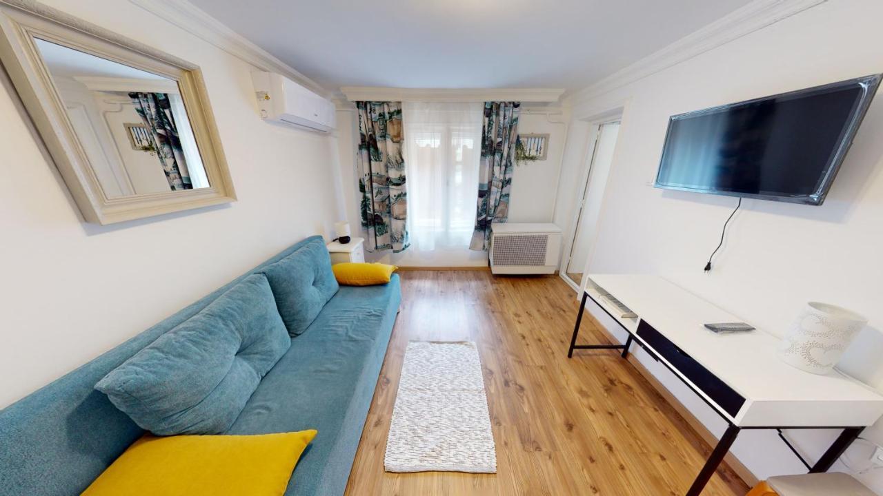Family Apartman Miskolc Esterno foto